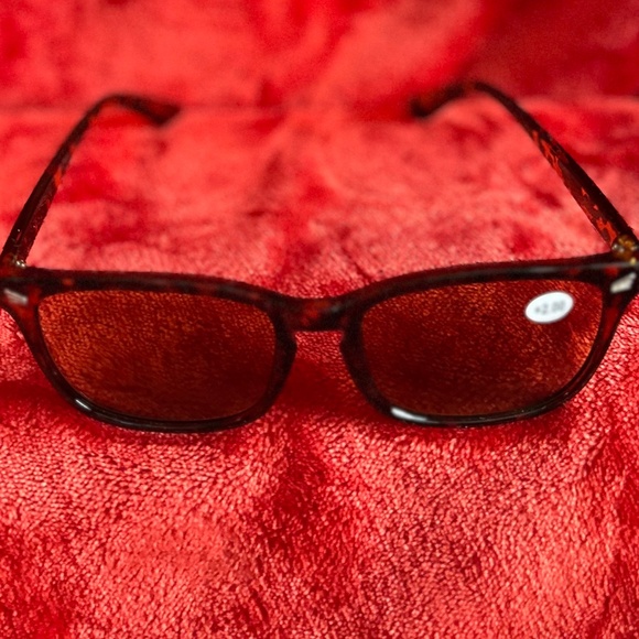 New (2) Blue Light Readers + (1) Full Reader Sunglasses +2.0 - Picture 6 of 15